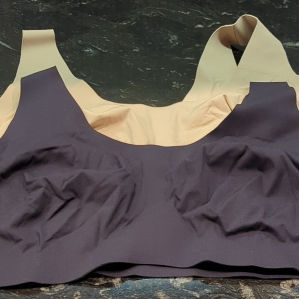 Knix Lot 2 Cream and Black Seamless Bra Bralette size XXXL+ and XXXL